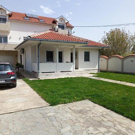 Serbian Home With Garden Krnjaca 外观 照片