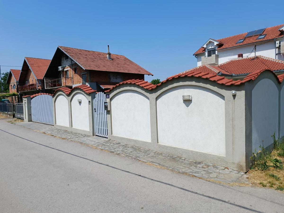 Serbian Home With Garden Krnjaca 外观 照片